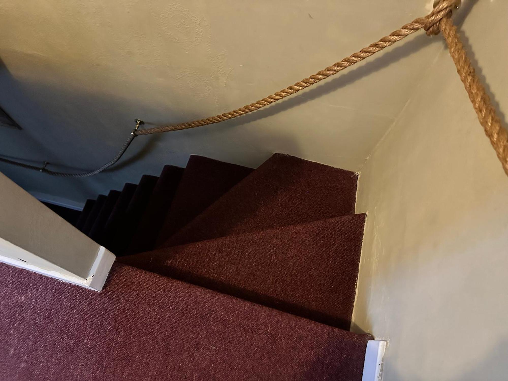 Townhouse-pet-friendly-sleeps 6-mid Wales Apartment Llanidloes